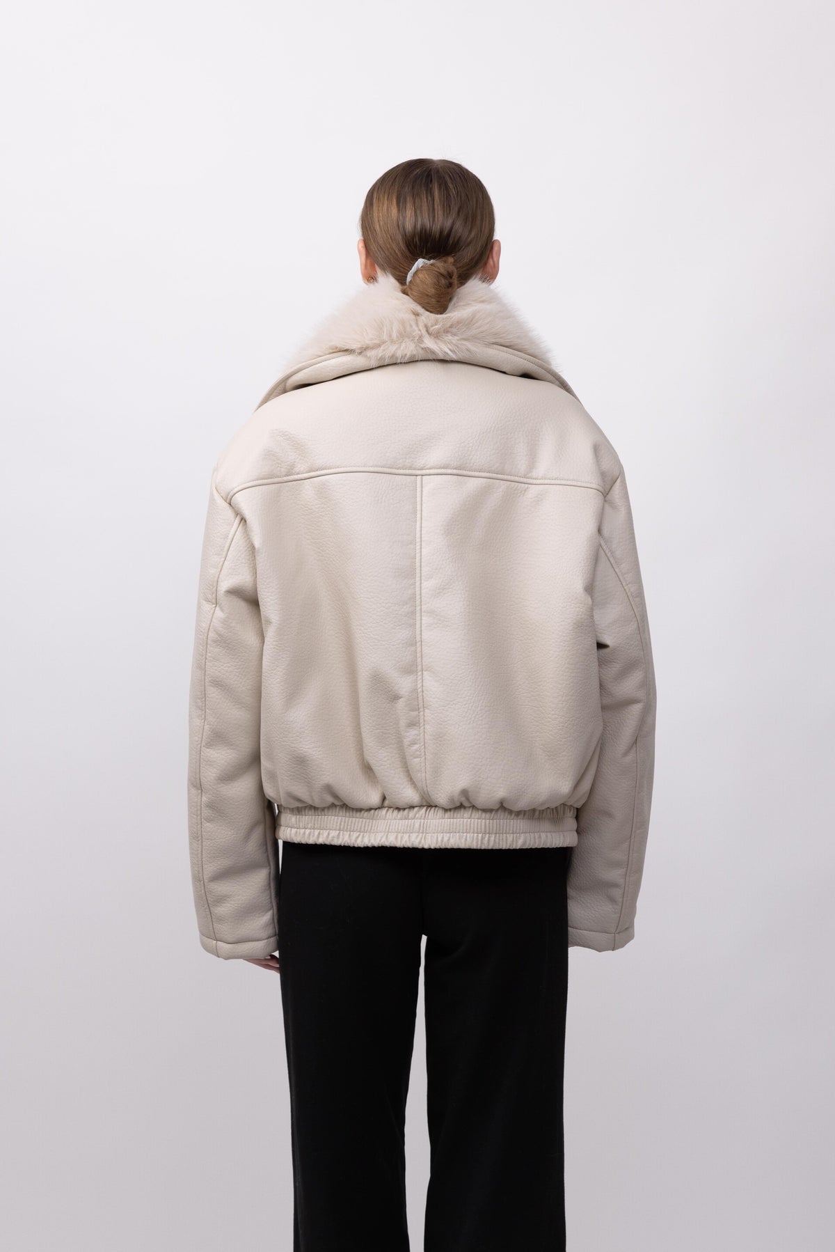 BLOUSON SIMILICUIR AVEC COL FAUSSE FOURRURE AMOVIBLE - K-ZELL PARIS