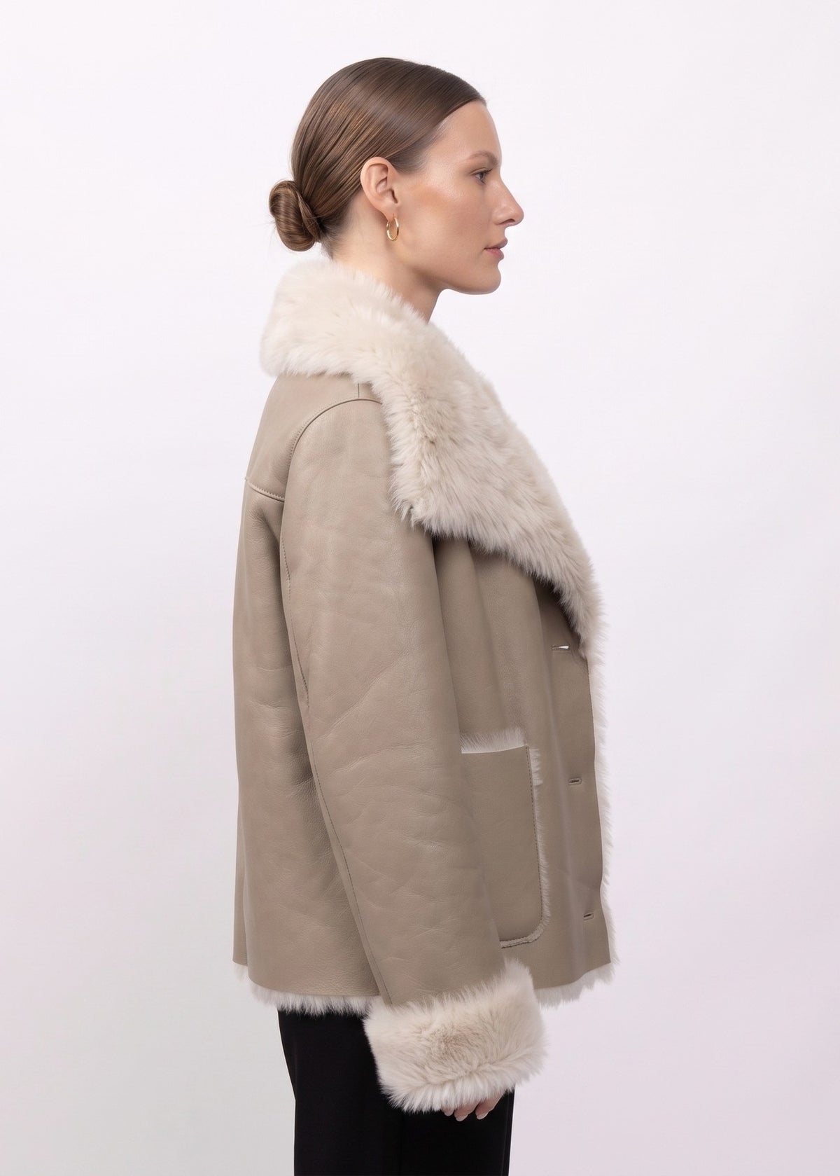 REVERSIBLE FAUX FUR SHORT COAT