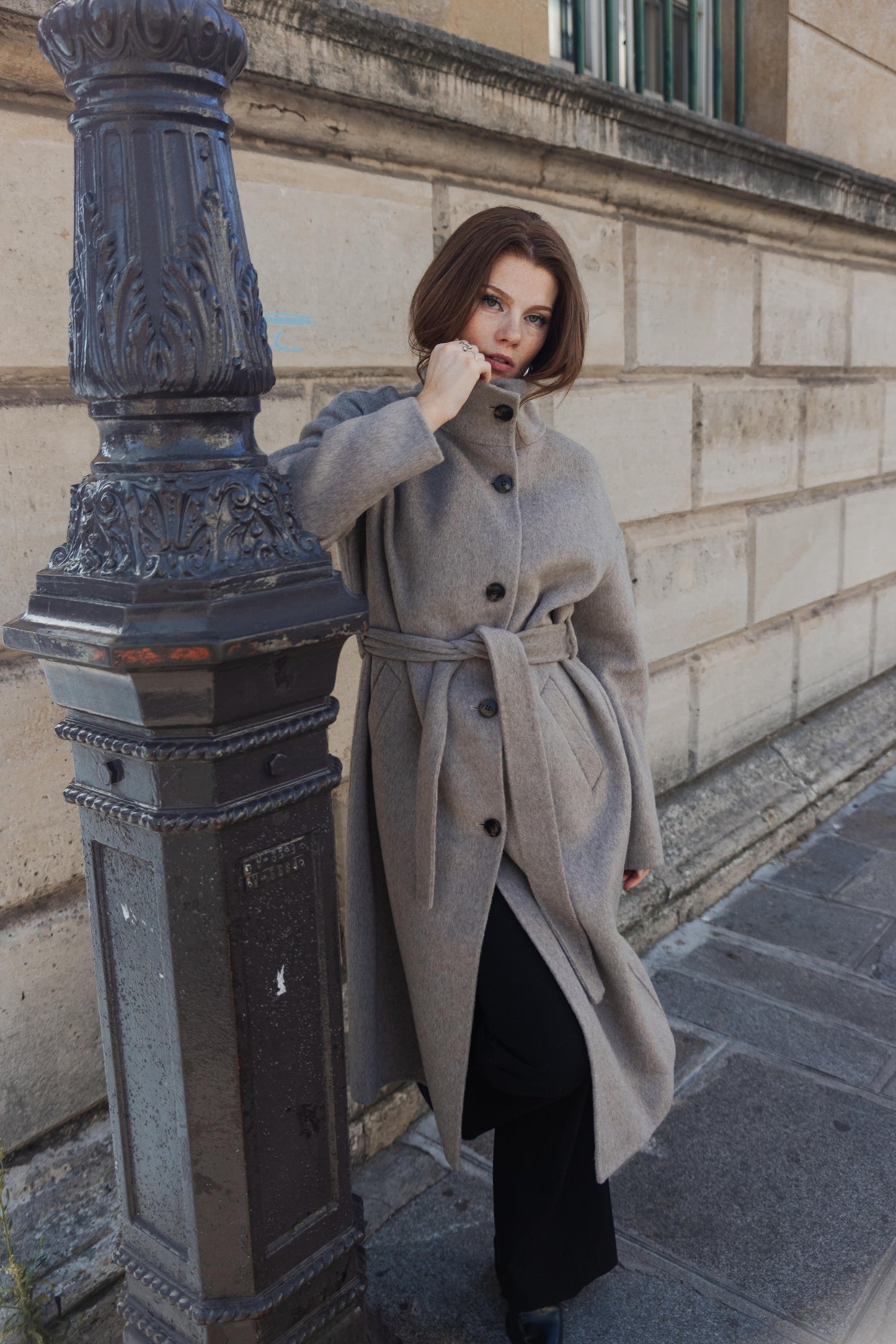 MANTEAU LAINE À COL MONTANT - FAIT MAIN - K-ZELL PARIS