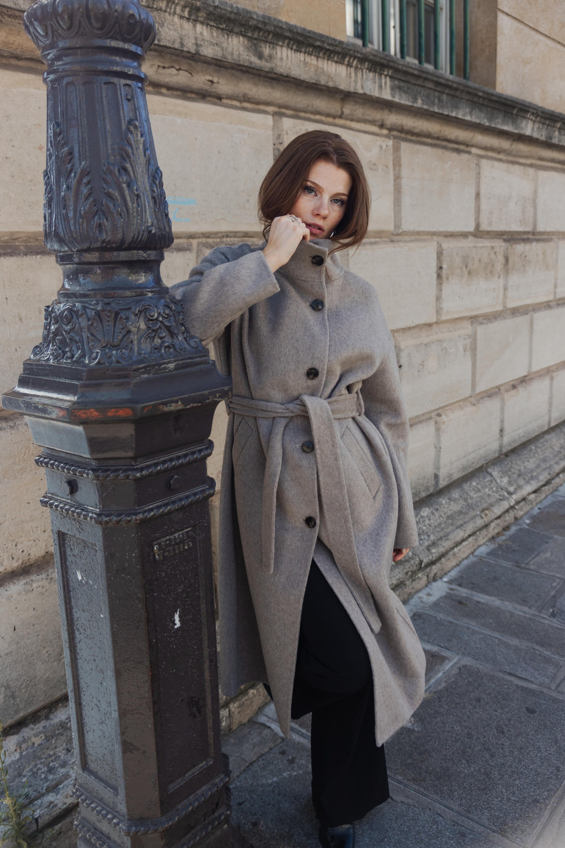 MANTEAU LAINE À COL MONTANT - FAIT MAIN - K-ZELL PARIS