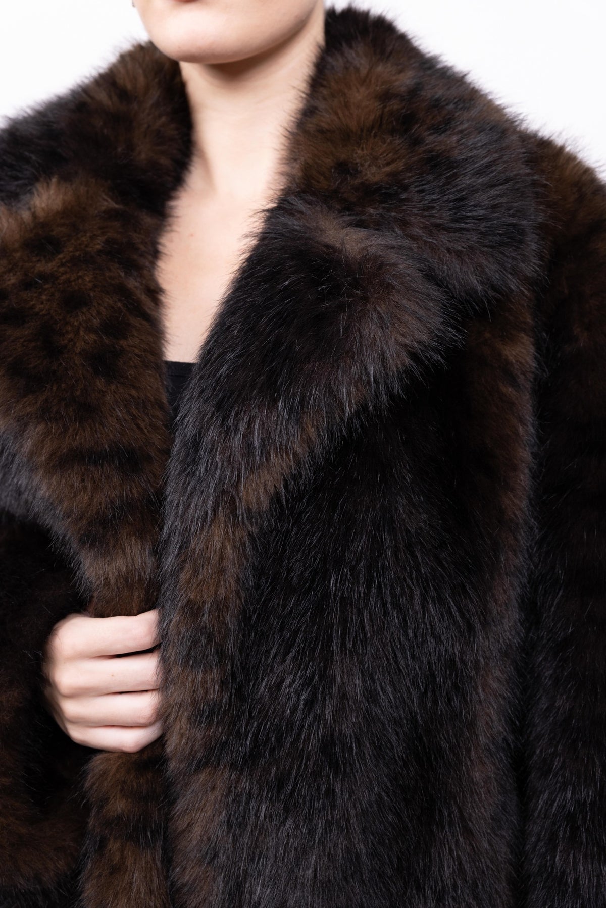 MANTEAU FAUSSE FOURRURE LÉOPARD