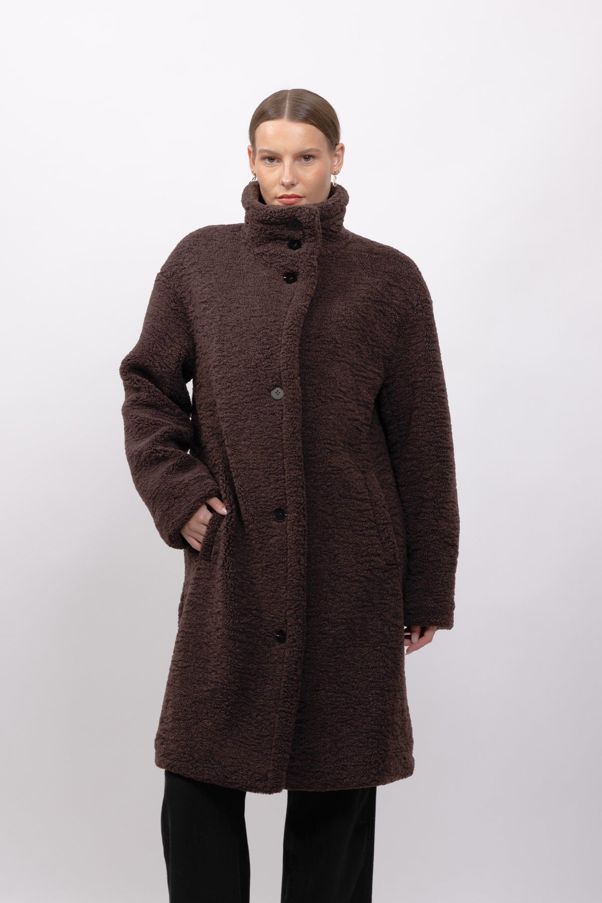 MANTEAU LONG EN FAUSSE FOURRURE MOUTON