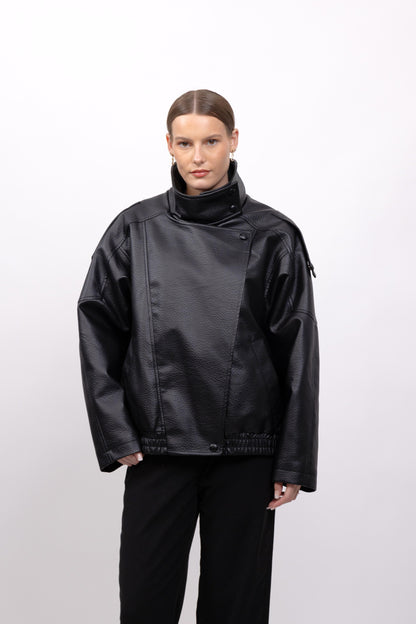 BLOUSON SIMILICUIR AVEC COL EN FAUSSE FOURRURE AMOVIBLE