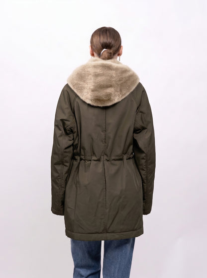 PARKA IMPERMÉABLE AVEC CAPUCHE AMOVIBLE EN FAUSSE FOURRURE