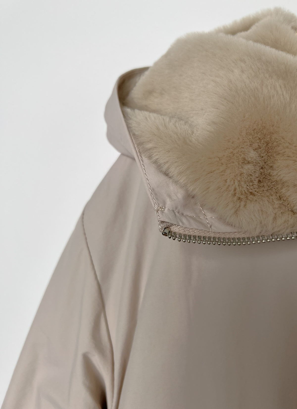 WATERPROOF PARKA WITH HOOD AND FAUX FUR LINING