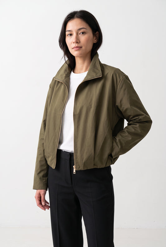 VESTE A COL MONTANT