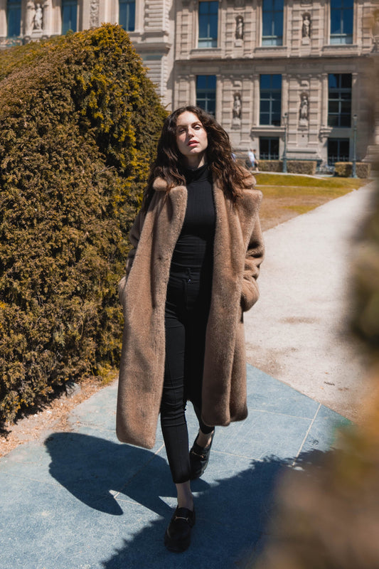 MANTEAU LONG EN FAUSSE FOURRURE - K-ZELL PARIS