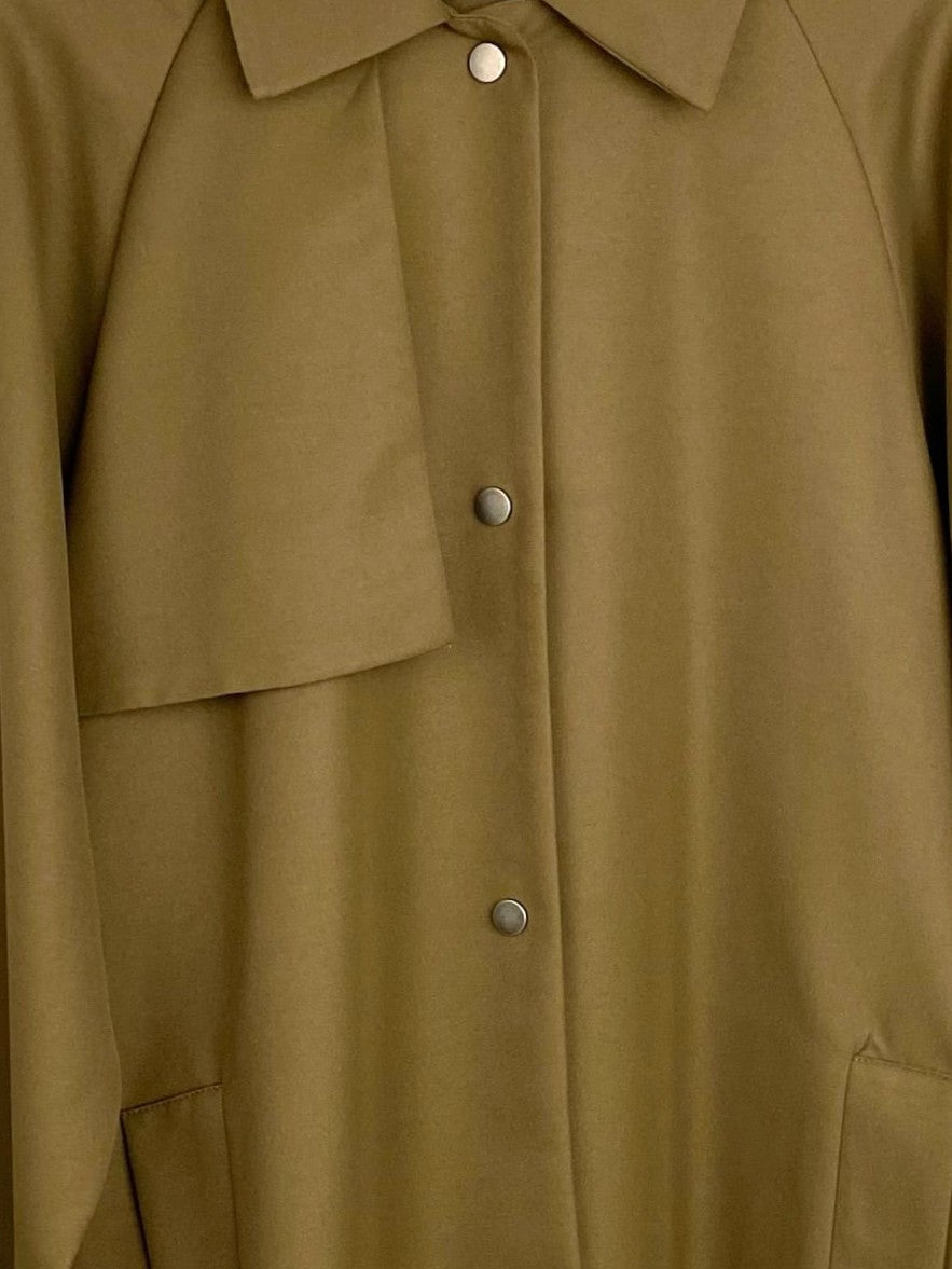 LONG ASYMMETRICAL TRENCH