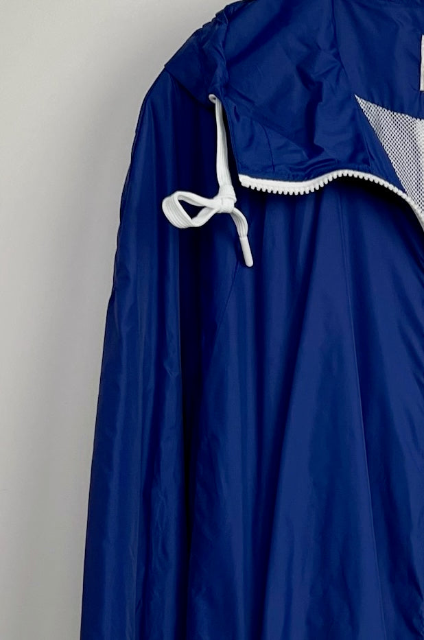 BLOUSON IMPERMÉABLE À CAPUCHE
