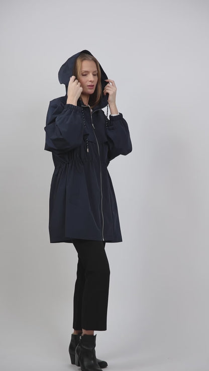 LIGHTWEIGHT PARKA WITH HOOD
